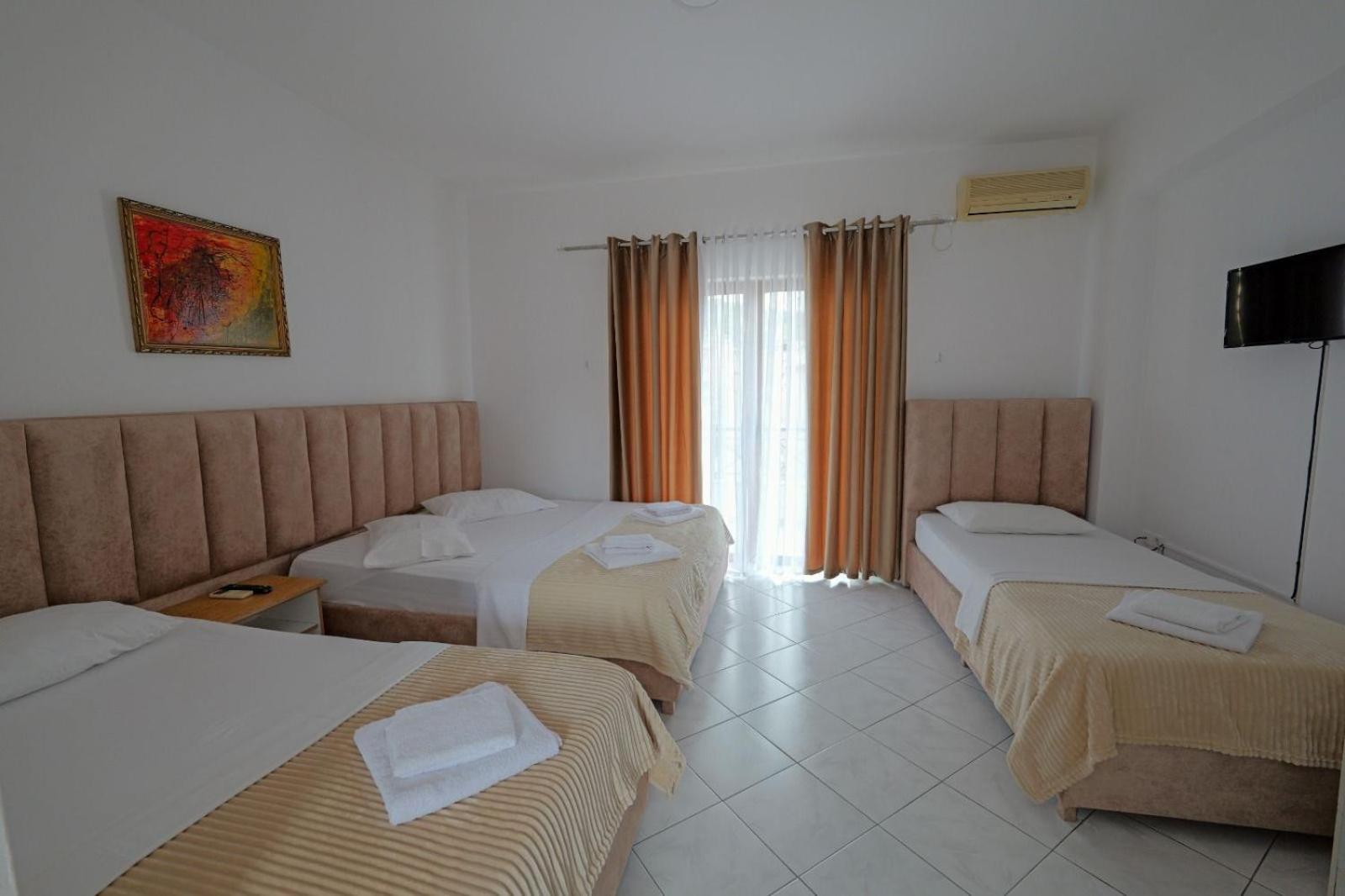 Hotel Eden Saranda Dış mekan fotoğraf