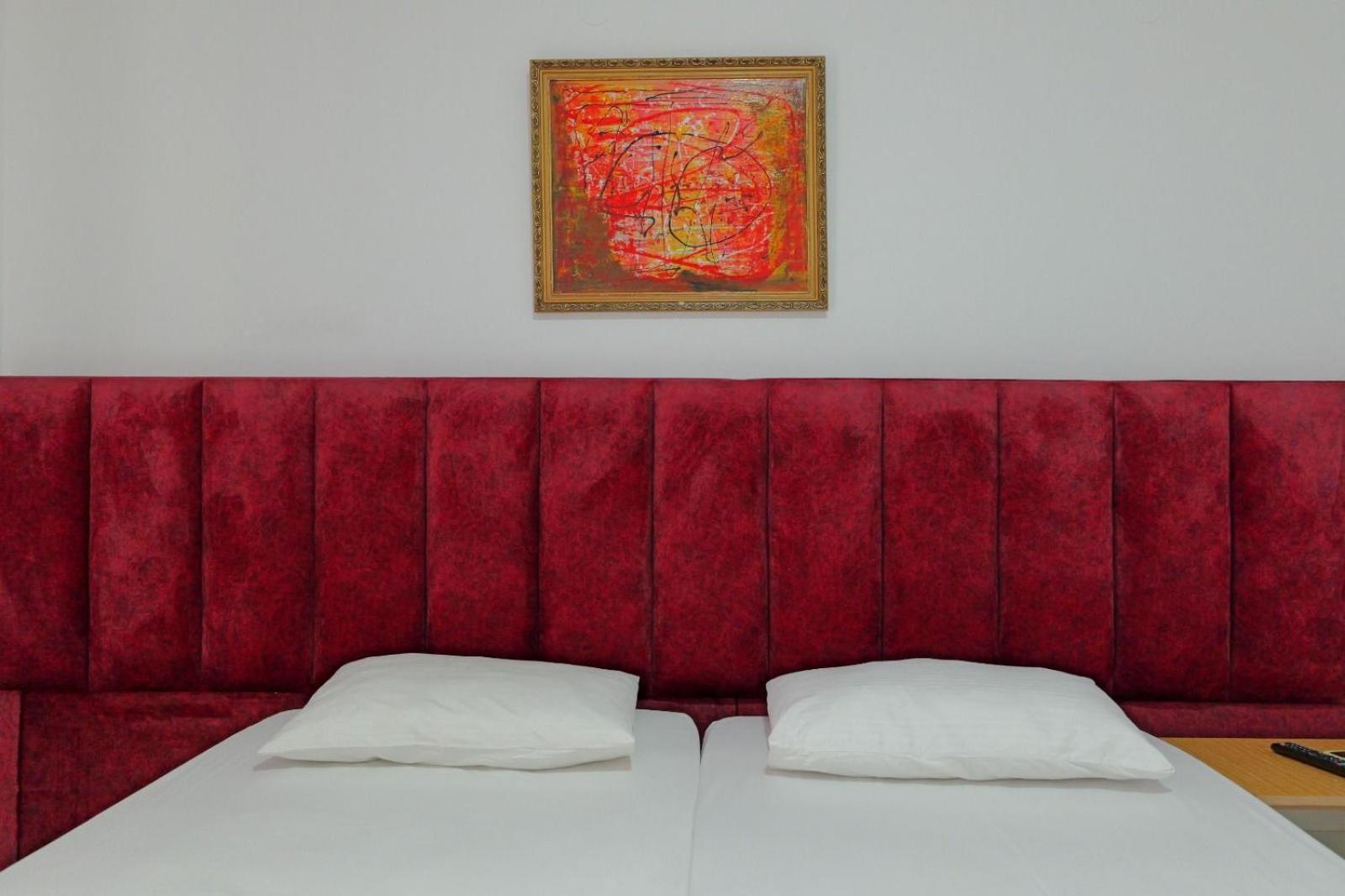Hotel Eden Saranda Dış mekan fotoğraf