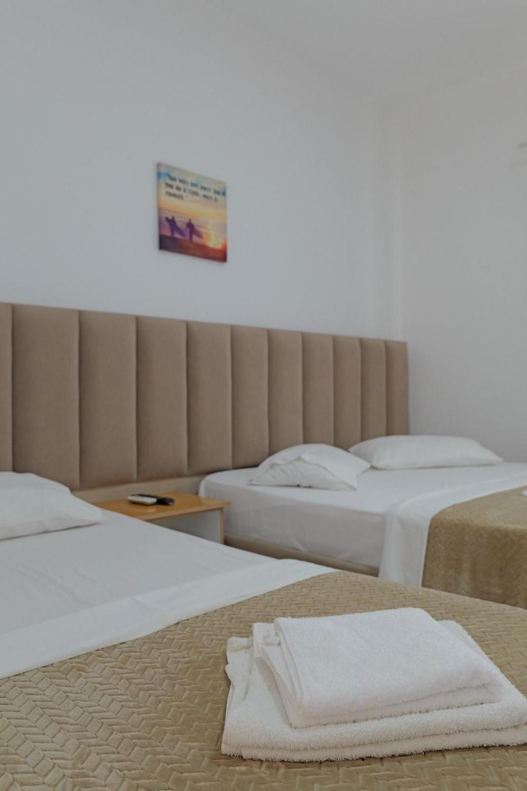 Hotel Eden Saranda Dış mekan fotoğraf